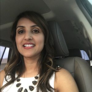 Meet your Posher, Aneri